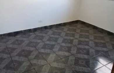 Imagem 3: Alugo casa de fundos, ótima localização