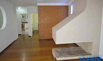 Imagem: CASA ASSOBRADADA - MORUMBI - SP