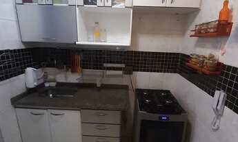 Imagem 2: Arejado Iluminado 3 (três) quartos, copa (quarto reversível) ótimo local Sagrada Família