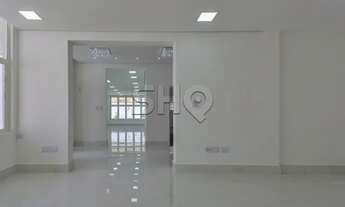 Imagem 2: Sobrado de Altíssimo Padrão c/ Piscina