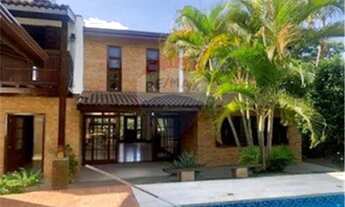 Imagem 3: Casa com 3 Suites, Sala com 3 ambientes, Sala com lareira, Escritório, semi-mobiliada, áre