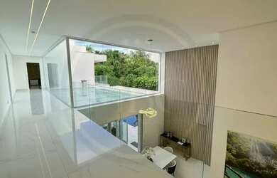 Imagem 14: Belíssima Casa na Ponta Negra/Energia solar/Cinema/Academia/Sauna/Adega/Novinha e Mobiliad