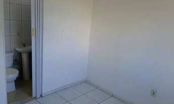 Imagem 4: Apartamento com sala 1/4 banheiro cozinha área de serviço