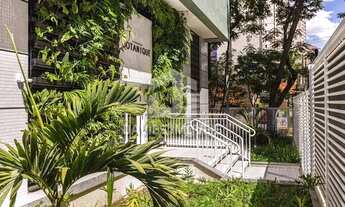 Imagem 3: Apartamento no Cristo Rei / 77m² / 3 Quartos e 1 suíte / Piso cerâmico na cozinha e banhei