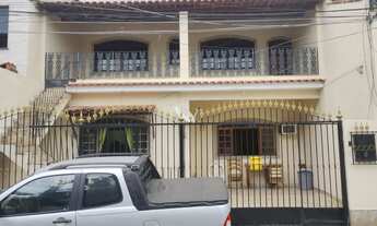 Imagem: Casa 02 quartos, 01 suíte, sala, varandão