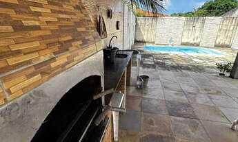 Imagem 5: ALUGO DUPLEX COM PISCINA e possui 160 metros quadrados com 5 quartos em Timbu - Eusébio