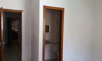 Imagem 4: Aluga se kit Net no setor centro oeste ,com 1 quarto ,1banheiro ,cozinha americana!!!