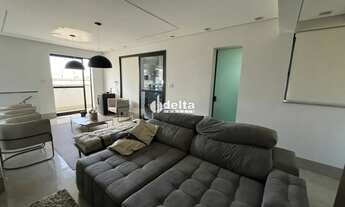 Imagem 2: Cobertura disponível para venda no bairro Santa Mônica em Uberlândia-MG