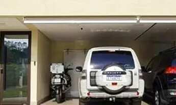 Imagem: Casa de condomínio em Rua Piacenza - Residencial