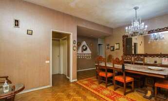 Imagem 5: A Venda Apartamento com 4 dormitórios