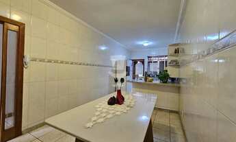 Imagem 6: Casa com 3 quartos e ampla área externa à venda em Barbacena no bairro do Carmo