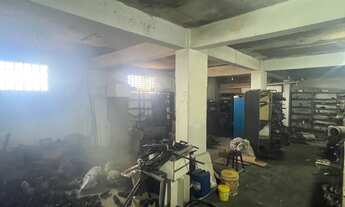 Imagem 6: Vende-se imóvel em Campinas de Pirajá ideal para comércio ou oficina