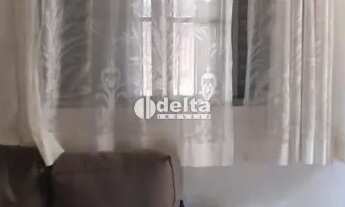 Imagem 2: Casa disponível para venda no bairro Residencial Gramado em Uberlândia-MG