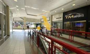 Imagem 6: Venda e Aluguel de Loja, por aluguel de R$ 2.5 mil e venda de R$ 240 mil, no condomínio Ba