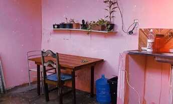 Imagem 2: Aluga-se kitnet no novo aleixo