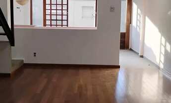 Imagem 3: Casa 3 dormitórios - 1 Vaga - Rua sem saída, uma graça!