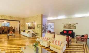 Imagem: Aluguel Casa 5 Dormitórios - 600 m² Vila