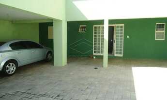 Imagem: Residência com piscina - Jd. Ferraz