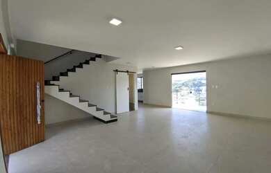 Imagem 6: Casa com 3 quartos no Bairro Quintas da Avenida - Juiz de Fora - MG por R$1.249.000,00