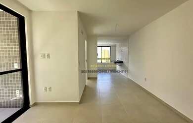 Imagem 5: Ponta Verde, Smart Stay Izidro, quarto e sala com varanda, a 50 metros da praia