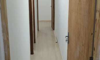 Imagem: Aluguel 3 Cômodos com Área de Serviço