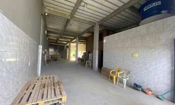 Imagem 2: Galpão/Depósito/Armazém para aluguel tem 207 metros quadrados em Perequê - Porto Belo - SC