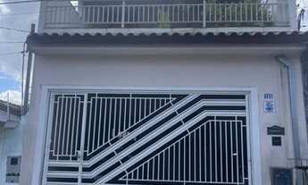 Imagem: Sobrado para venda possui 230 metros quadrados