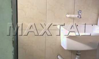 Imagem 6: Casa Assobradada de 3 dormitórios com 1 salão comercial de 150 m²