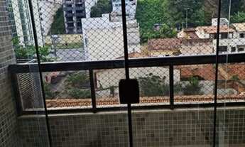 Imagem 2: Apartamento no Cavaleiros com 2 quartos sendo 1 suite