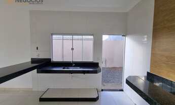 Imagem 6: LINDA CASA NO BAIRRO CAMPOS ELÍSEOS EM PATOS DE MINAS