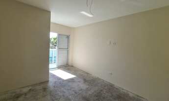 Imagem 4: Sobrado para venda possui 99 metros quadrados com 3 quartos em Vila Augusta - Guarulhos