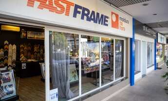 Imagem 5: Lojas comerciais no Shopping Flamingo