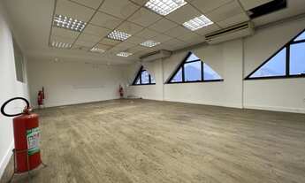 Imagem 7: Andar/laje corporativa para aluguel possui 310 metros quadrados com 7 quartos