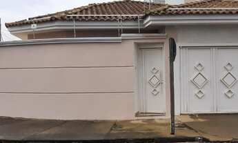 Imagem: Linda casa no Nova Estância