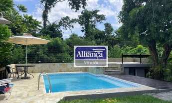 Imagem 5: Casarão no cobiçado condomínio Village Pendotiba - 4 dormitórios (3 suítes), 4 vagas de ga