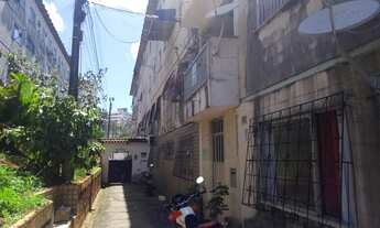 Imagem 2: Apartamento para Venda em Salvador, São Rafael, 2 dormitórios, 1 banheiro, 1 vaga