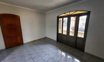 Imagem 4: Linda casa no Jardim HiKari