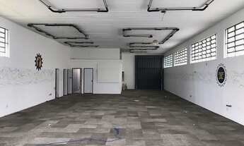 Imagem 4: Galpão/Depósito/Armazém para aluguel e venda tem 714 metros quadrados