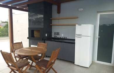 Imagem 7: Casa tríplex semi-mobiliada com 3 suítes no Centro de BC