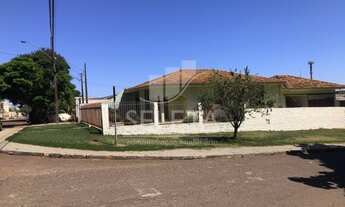 Imagem 2: Casa à venda, mais duas quitinetes no bairro Neva, CASCAVEL - PR