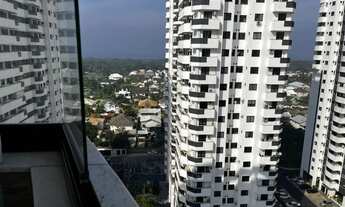 Imagem 6: Apartamento todo reformado com 81 m² e suite com varanda e closet