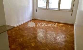 Imagem 1: Apartamento para venda com 78 metros quadrados com 2 quartos em Flamengo - Rio de Janeiro