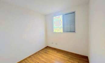 Imagem 2: Apartamento com elevador no Manacás. R$ 270.000,00