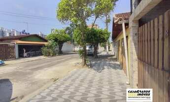 Imagem 2: Apartamento para venda possui 75 metros quadrados com 2 quartos em Maracanã - Praia Grande