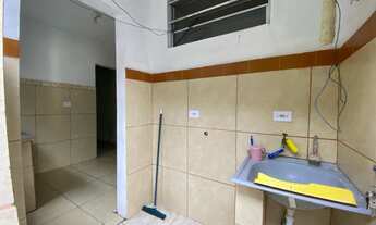 Imagem: QUARTO, COZINHA E BANHEIRO