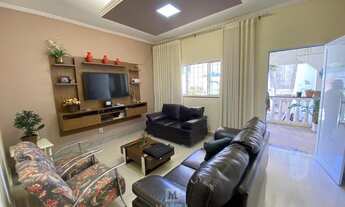 Imagem 3: Casa à venda no bairro Miramar de 3 quartos