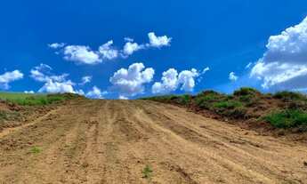 Imagem 3: EM NAZARÉ PAULISTA TERRENOS BARATOS