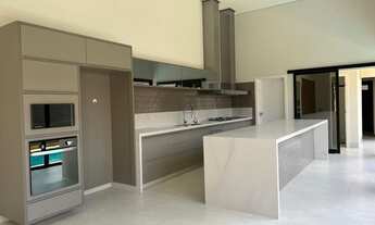 Imagem 4: Casa de condomínio para venda com 450 metros quadrados com 4 quartos