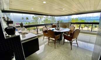 Imagem 3: Apartamento à beira-mar com 430 metros distribuídos em 4 amplas suítes