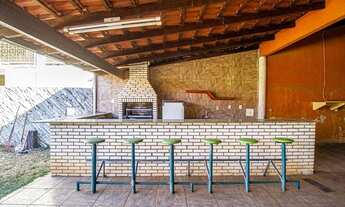 Imagem 2: Excelente Casa! 800m2, 04 Quartos, 2 Suítes, Churrasqueira, Rua 06, Vicente Pires